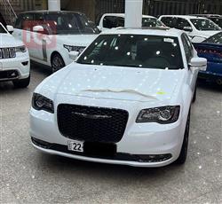 کرایسلەر 300